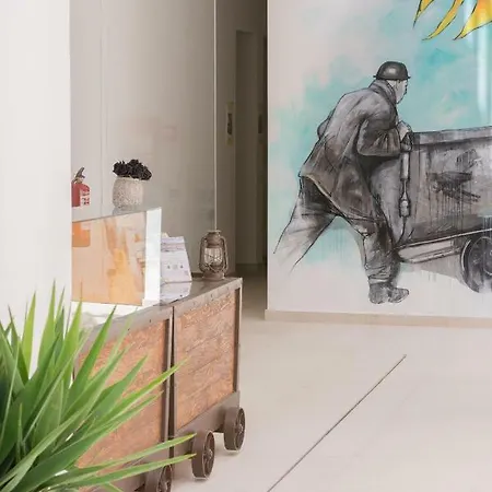 La Mina Boutique Коніль-де-ла-Фронтера